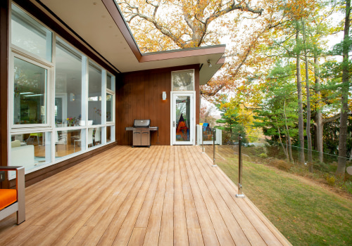 Everything You Need to Know About Signing a Contract for Deck Repair