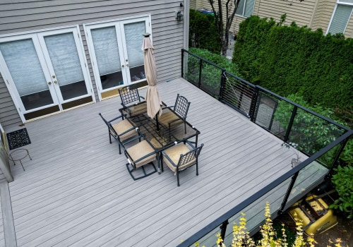 A Comprehensive Guide to Checking Licenses and Insurance for Professional Deck Builders